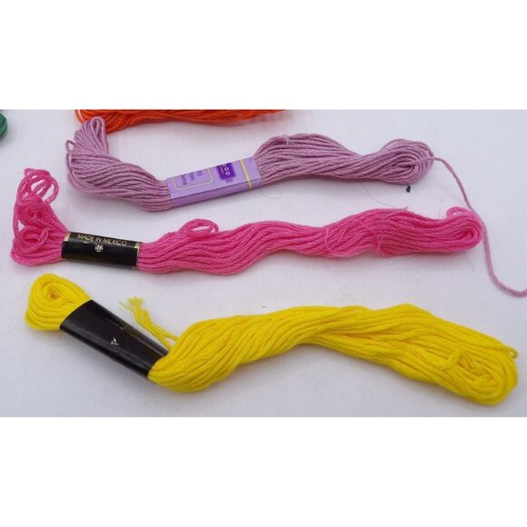 Mixed Color Embroidery Floss Threads Set Of 20 Skeins or Partials- 17 Colors Ass - Picture 5 of 5